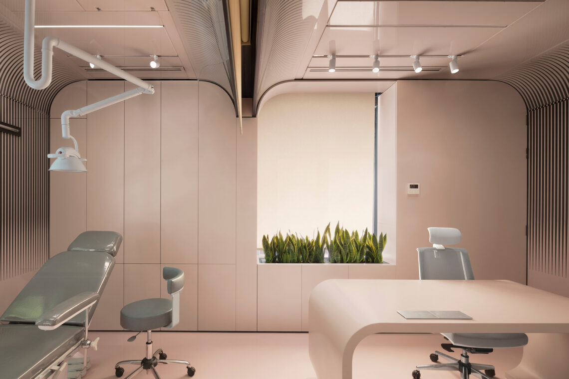 Baftar Dermatology Clinic / Asnow Design &Amp; Construct 27 Baftar dermatology clinic / asnow design & construct