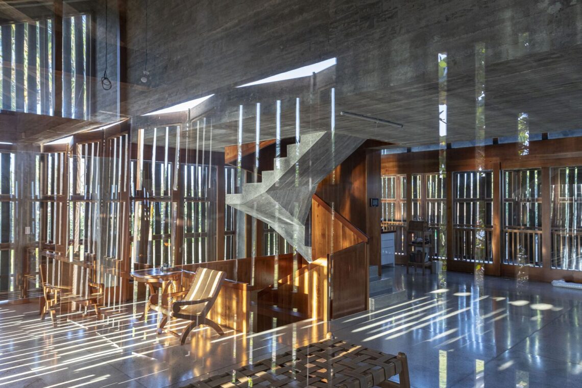 B house / infraestudio