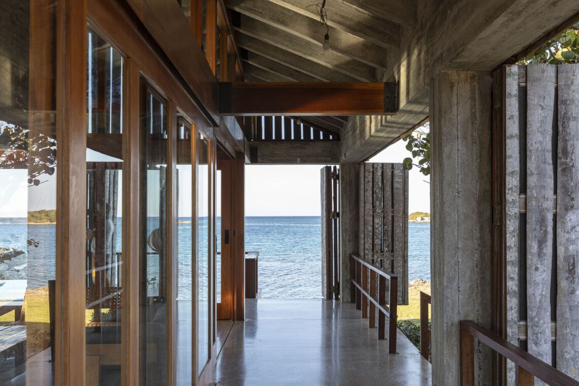 B house / infraestudio