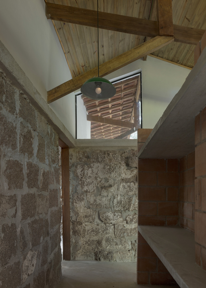 House In Ruins / Messina | Rivas 36 House in ruins / messina | rivas