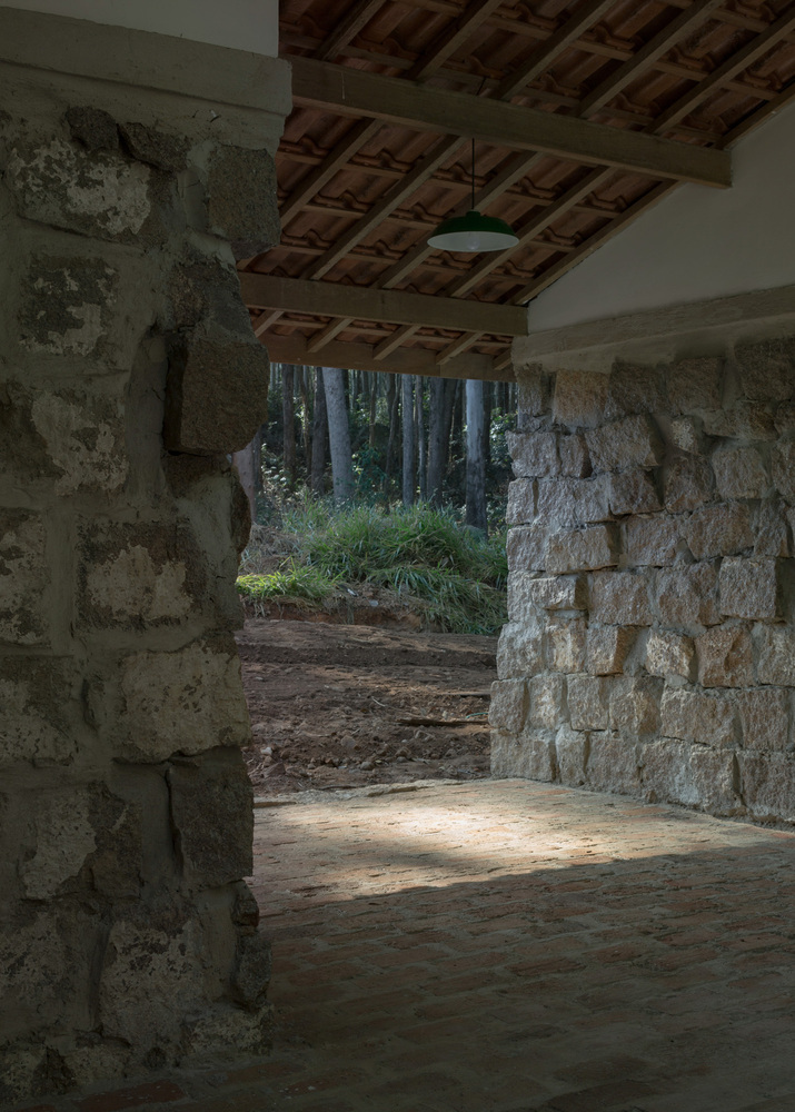House In Ruins / Messina | Rivas 24 House in ruins / messina | rivas