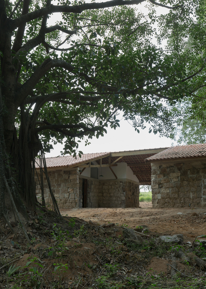 House In Ruins / Messina | Rivas 21 House in ruins / messina | rivas