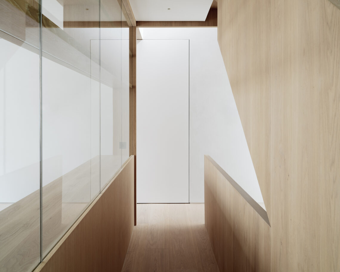 Market mews house / ampuero yutronic