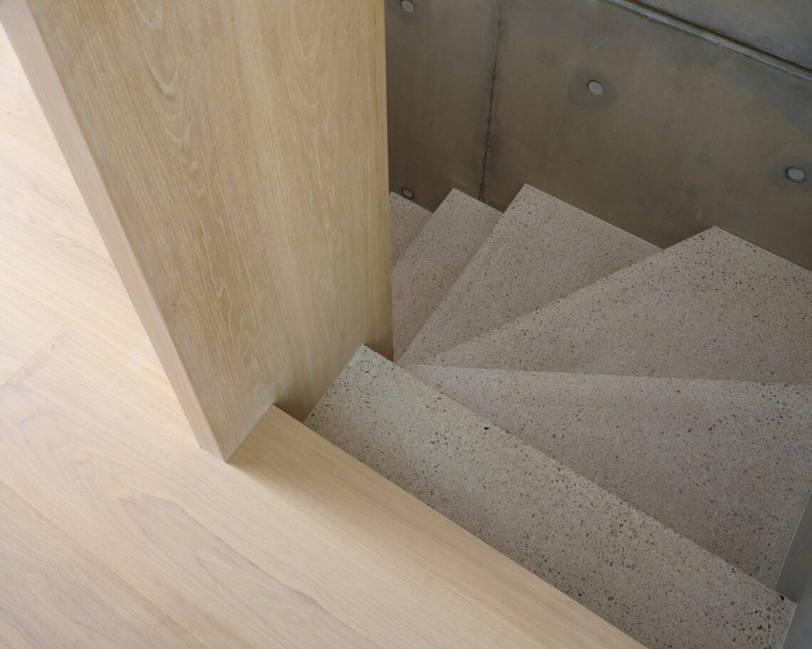 Market mews house / ampuero yutronic