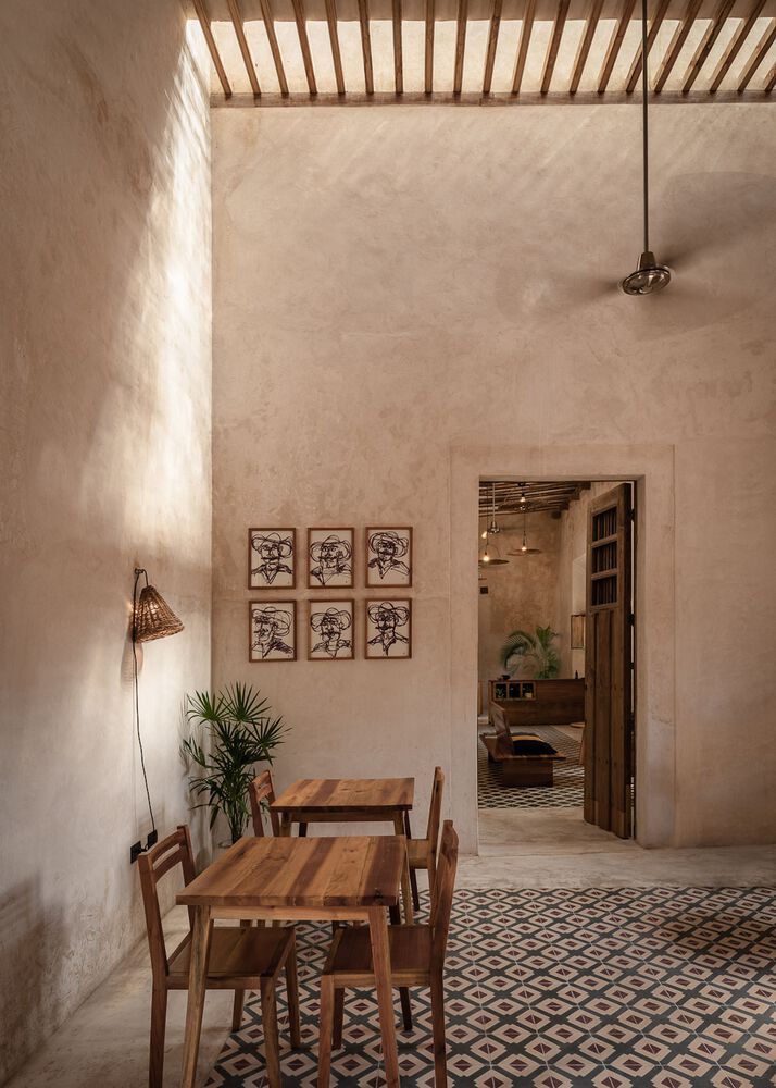 Casona Los Cedros Hotel / Laura Lecué - Collectif Como 43 Casona los cedros hotel / laura lecué - collectif como