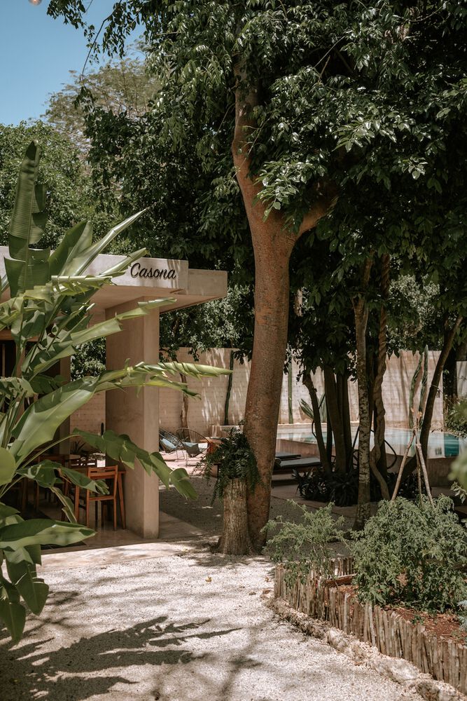 Casona Los Cedros Hotel / Laura Lecué - Collectif Como 58 Casona los cedros hotel / laura lecué - collectif como