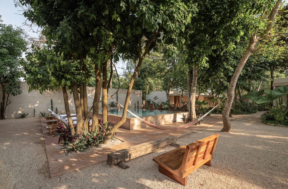 Casona Los Cedros Hotel / Laura Lecué - Collectif Como 18 Casona los cedros hotel / laura lecué - collectif como