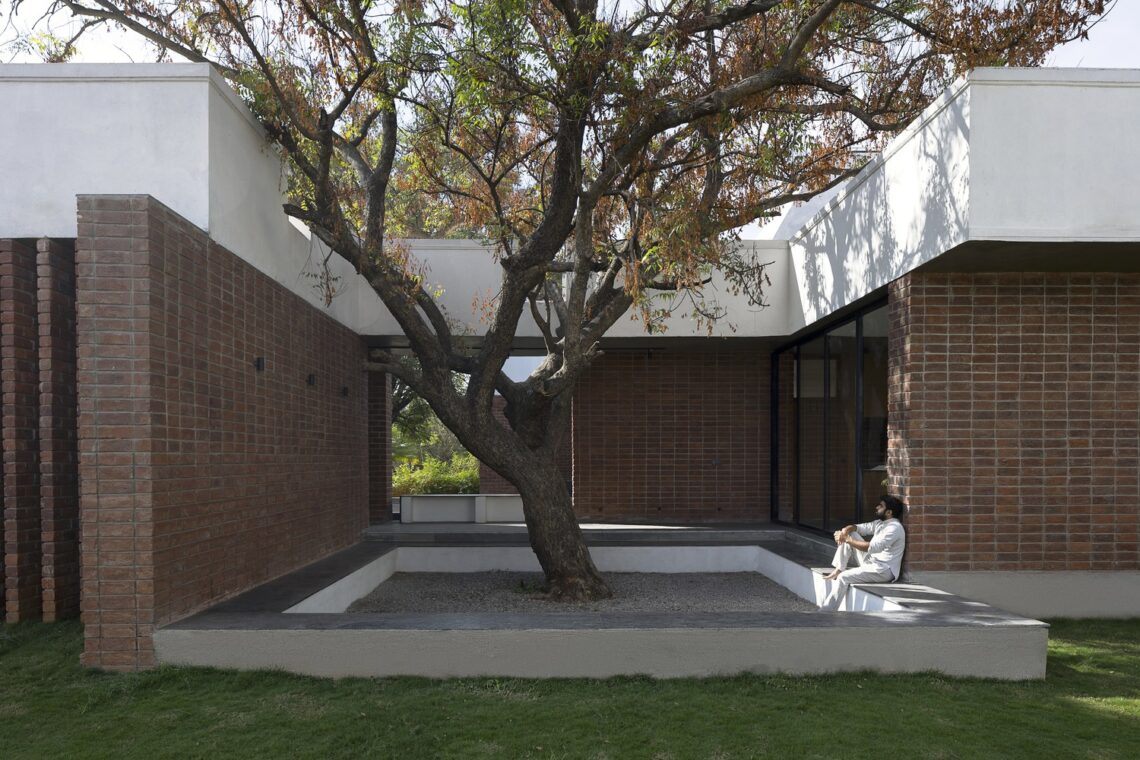 Cezara Holiday Home / Kun Studio 1 Cezara holiday home / kun studio