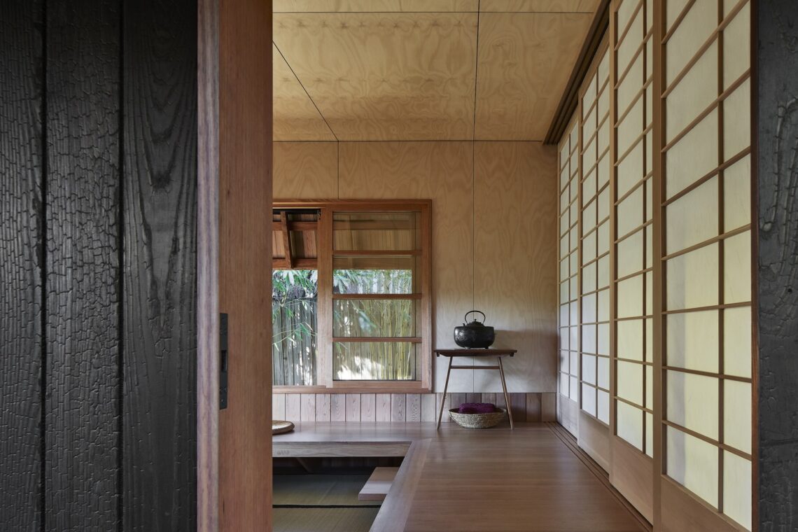 Ember house / mrtn architects