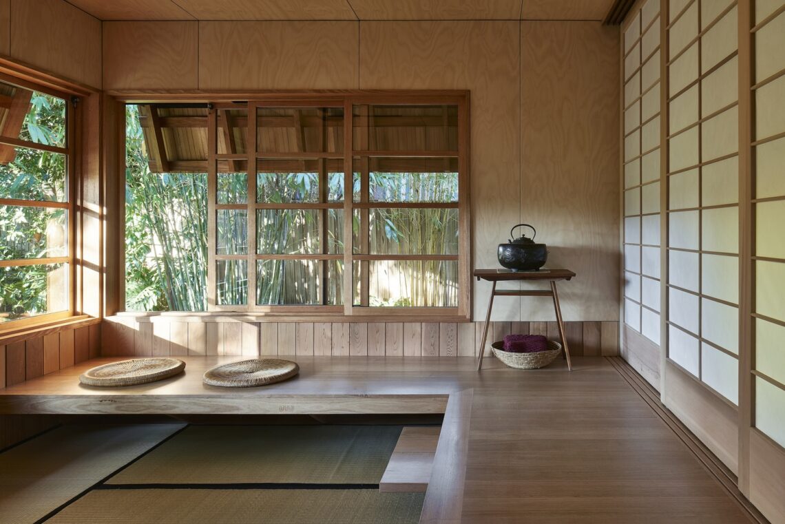 Ember house / mrtn architects