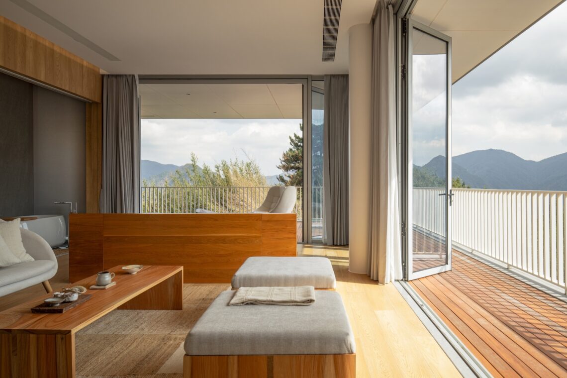 Floating Hotel / More Architecture 22 Floating hotel / more architecture