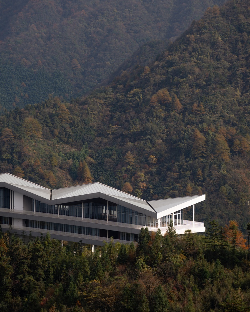 Floating Hotel / More Architecture 9 Floating hotel / more architecture