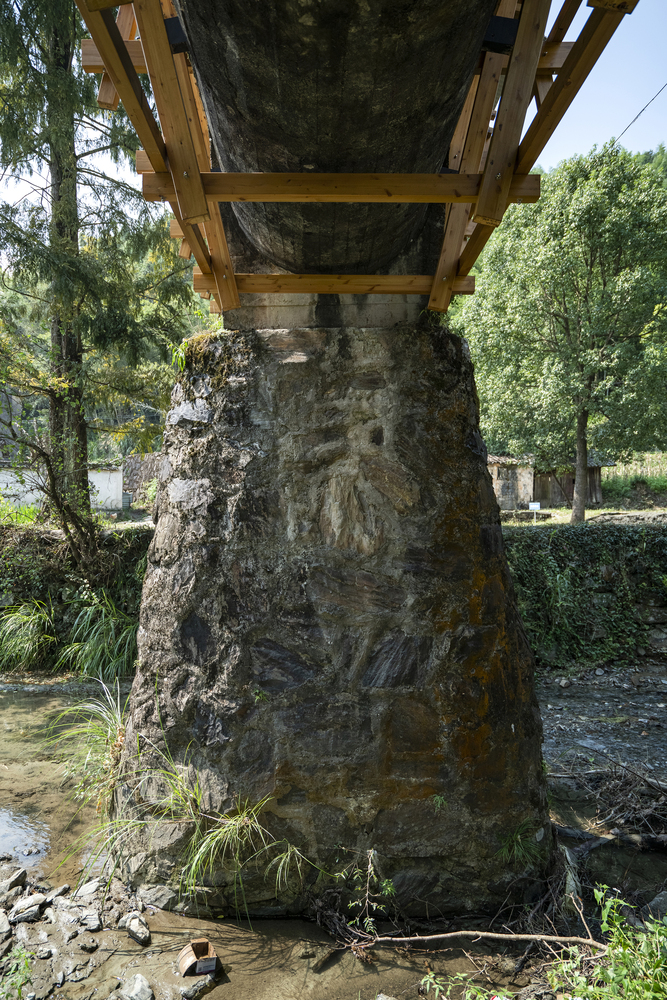 Fw Ji·the Covered Bridge On Aqueduct / Iara 27 Fw ji·the covered bridge on aqueduct / iara