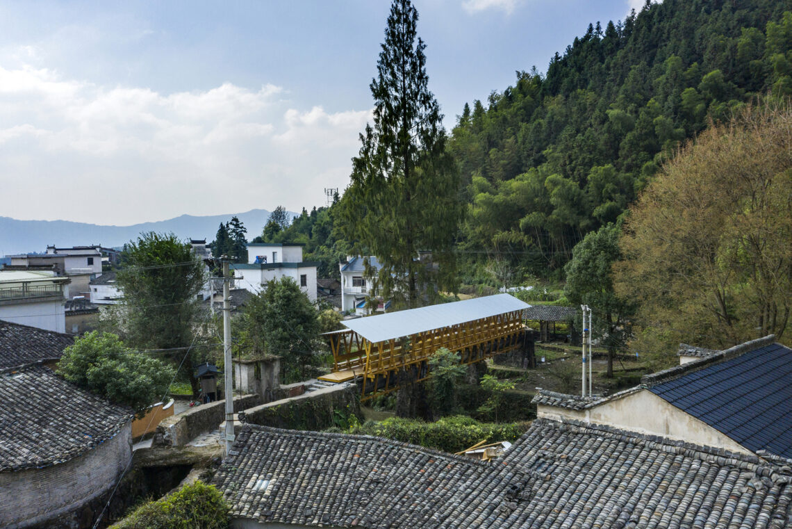 Fw Ji·the Covered Bridge On Aqueduct / Iara 15 Fw ji·the covered bridge on aqueduct / iara