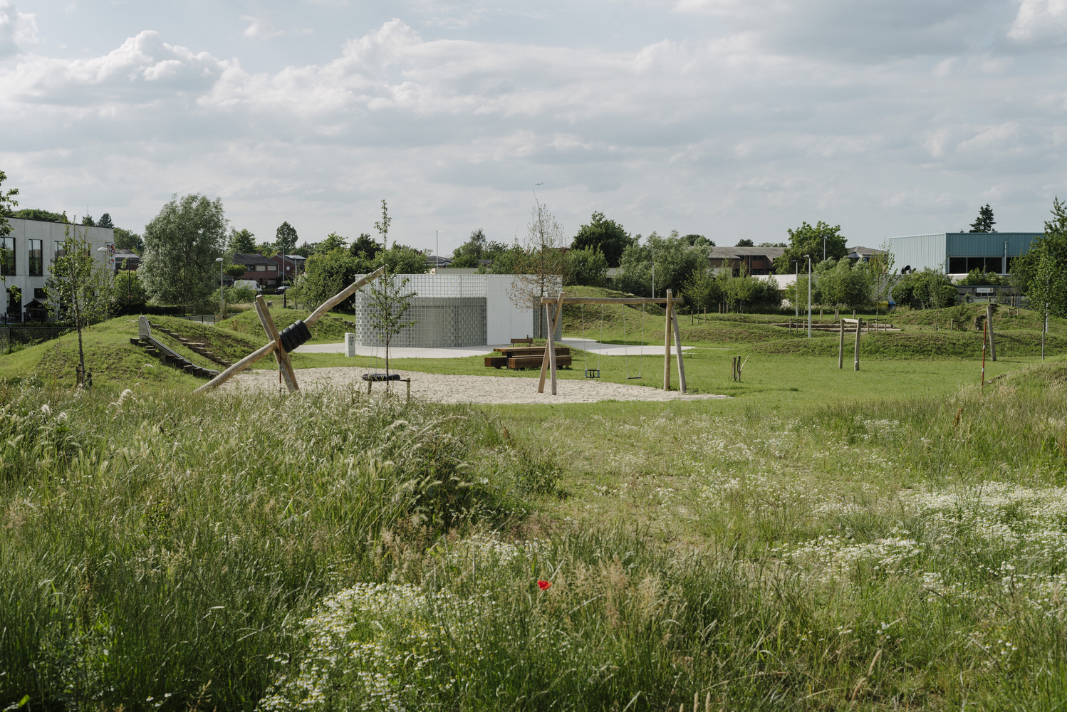 Helse Heuvels Park / Yatta Architectuur 1 Helse heuvels park / yatta architectuur