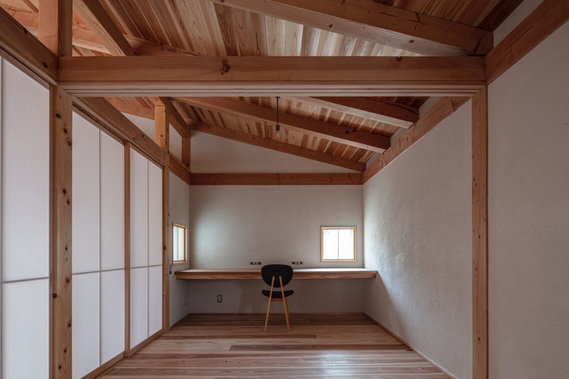 House in shirasagi / buttondesign