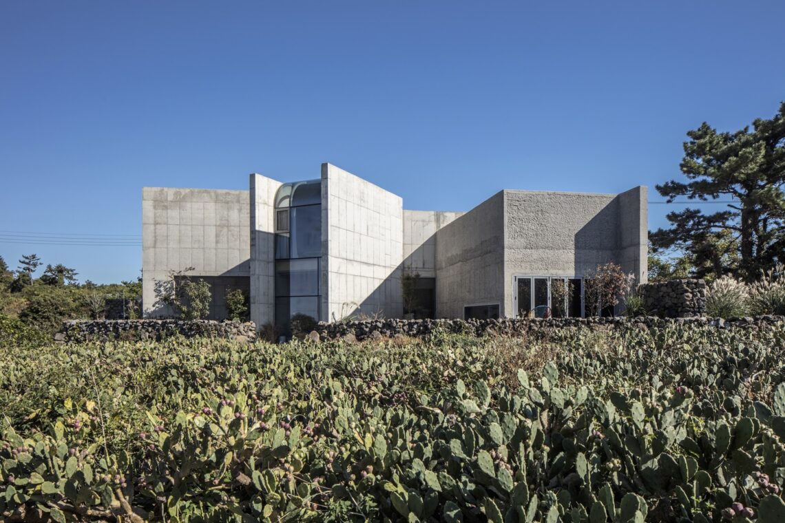 Jeju Wollyeong Cave Villa / Jya-Rchitects 8 Jeju wollyeong cave villa / jya-rchitects