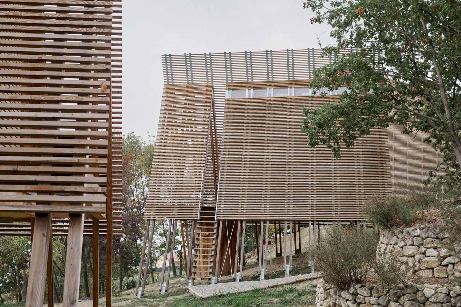 Lilelo-Little-Leisure-Lodge-Atelier-Lavit_8 Lilelo / little leisure lodge / atelier lavit