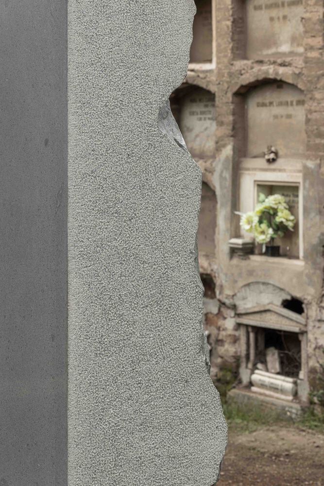 Mausoleum For Two / Cristian Yazigi 22 Mausoleum for two / cristian yazigi
