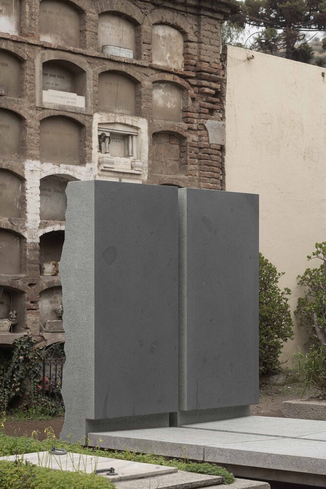 Mausoleum For Two / Cristian Yazigi 5 Mausoleum for two / cristian yazigi