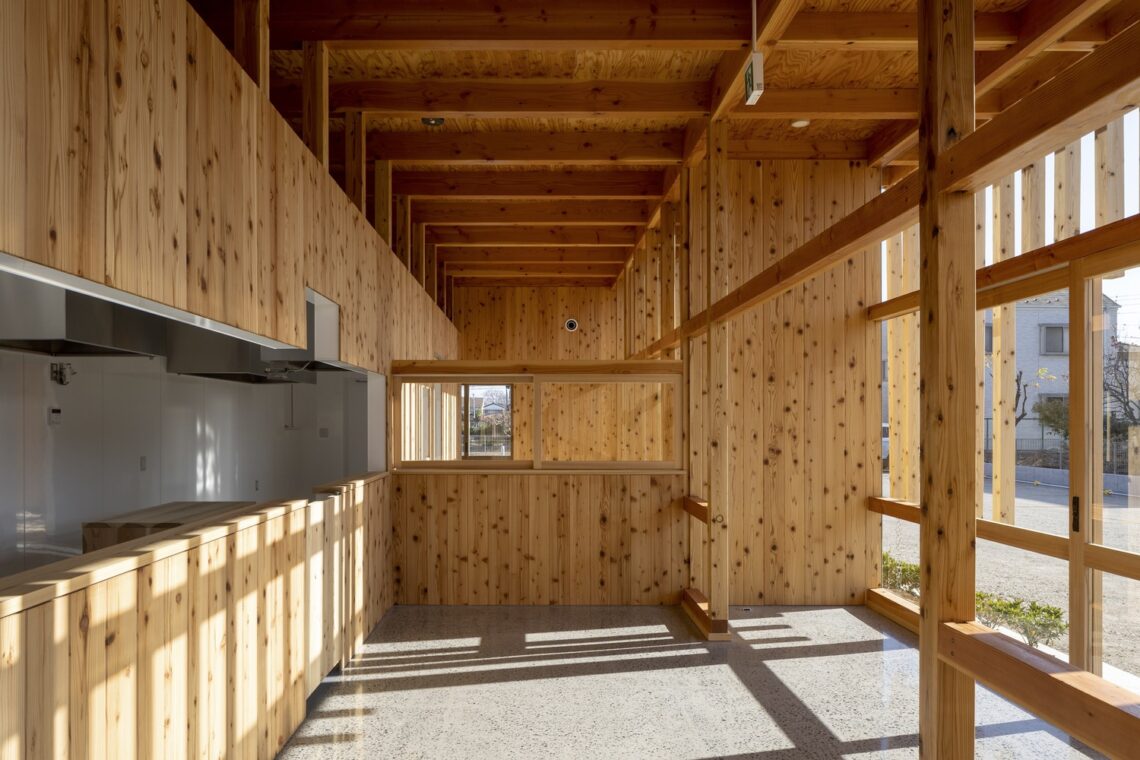 Mori-toyo udon restaurant / atelier n