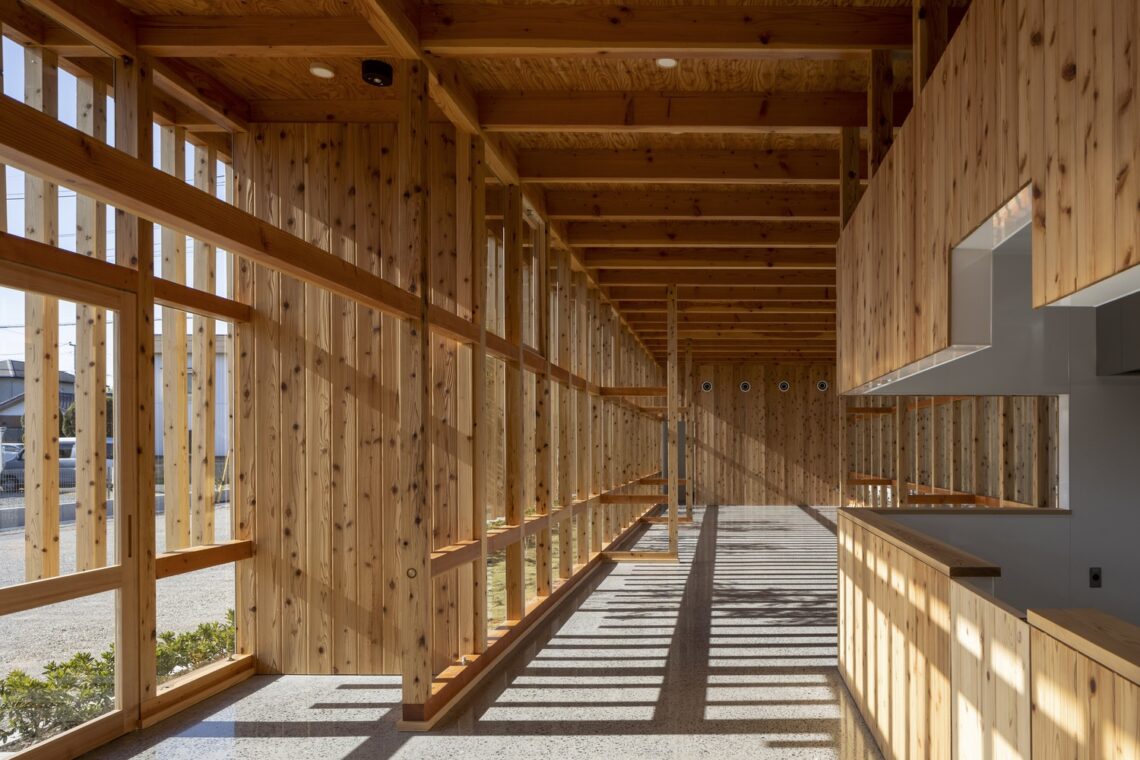 Mori-toyo udon restaurant / atelier n