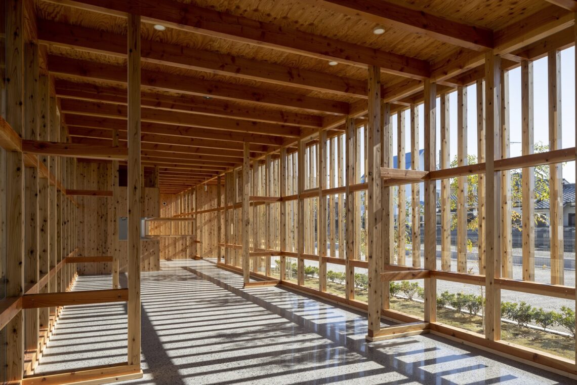 Mori-toyo udon restaurant / atelier n