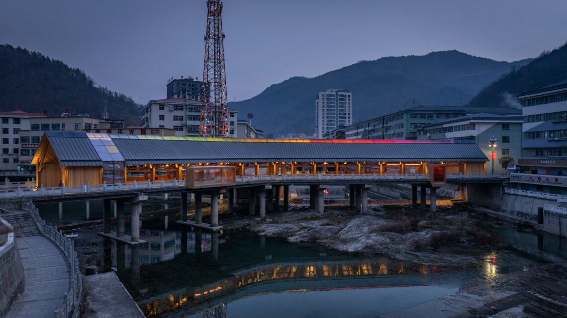 New herringbone bridge in kang county / 3andwich design / he wei studio