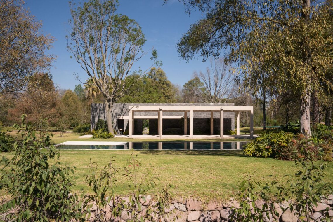 Pool Pavilion / Naso 18 Pool pavilion / naso