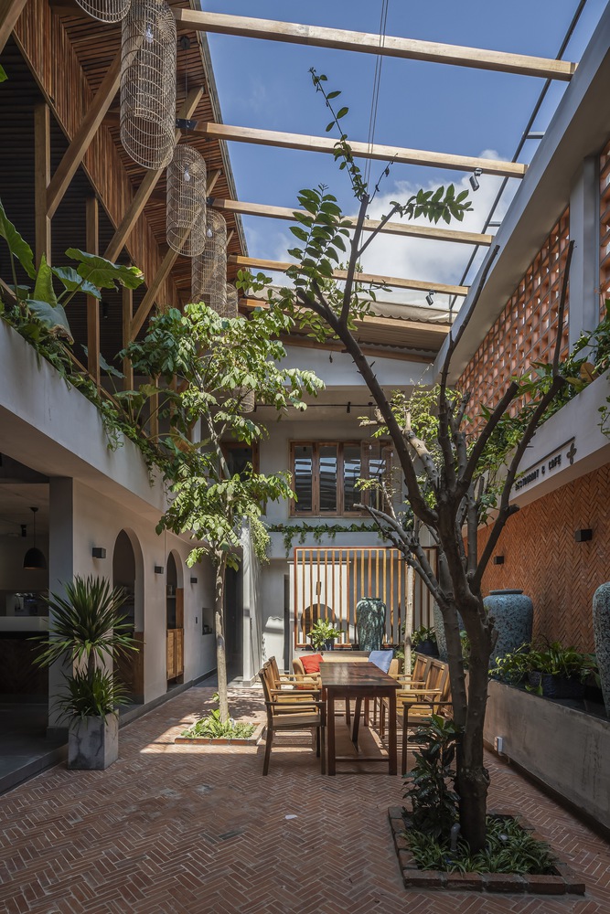 Pardis restaurant and cafe / country house. Architecture