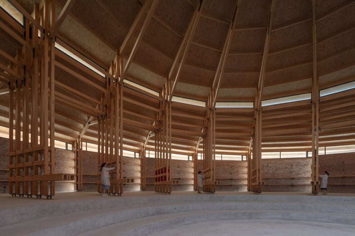 Prepared Rehmannia Root Crafts Exhibition Hall / Luo Studio 11 Prepared rehmannia root crafts exhibition hall / luo studio