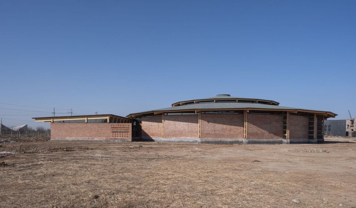 Prepared Rehmannia Root Crafts Exhibition Hall / Luo Studio 4 Prepared rehmannia root crafts exhibition hall / luo studio