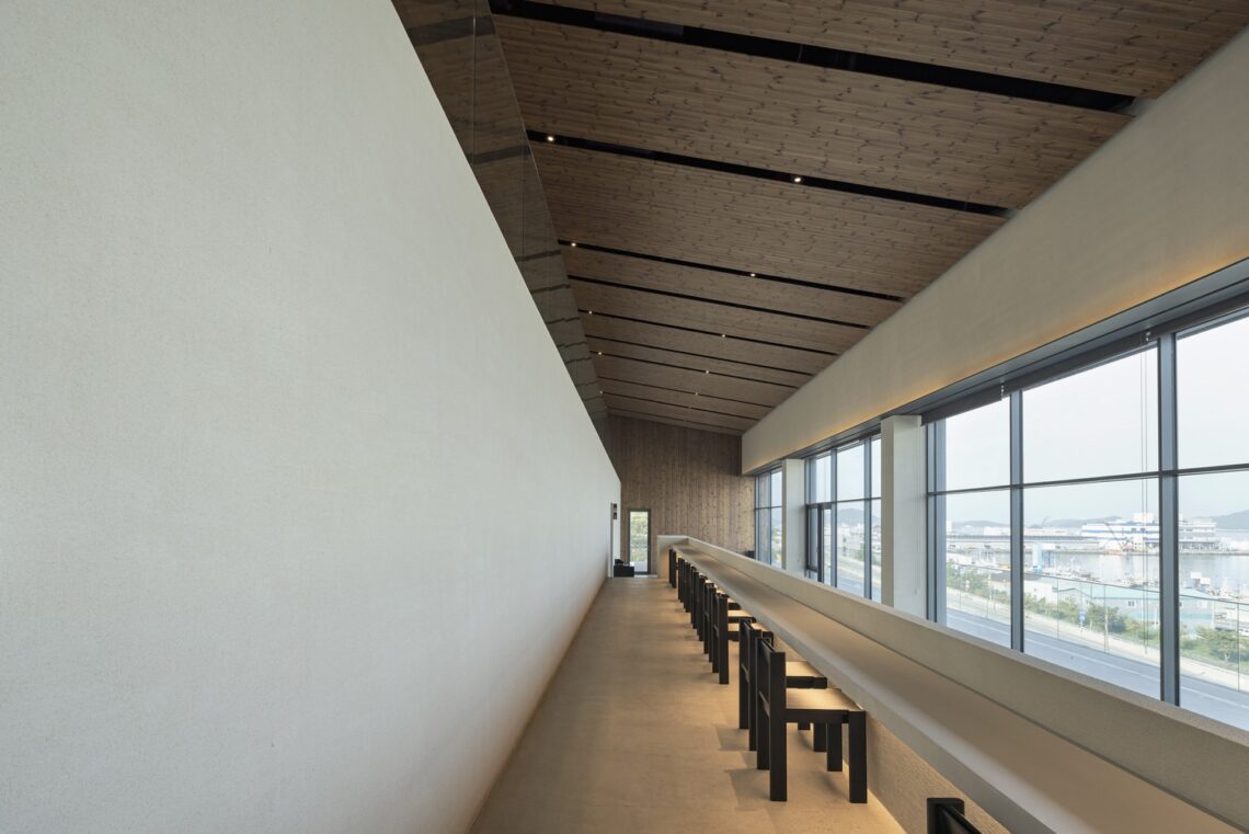 Suksan Café / Mtt 28 Suksan café / mtt