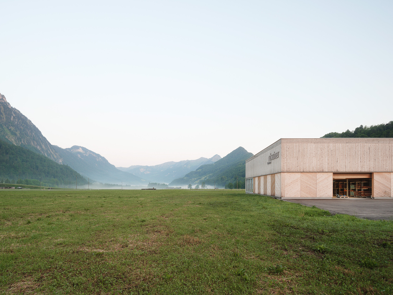 The-Ruscher-Joinery-Di-Simon-Moosbrugger-Architekt-Zt_23 The rüscher joinery / simon moosbrugger architekt