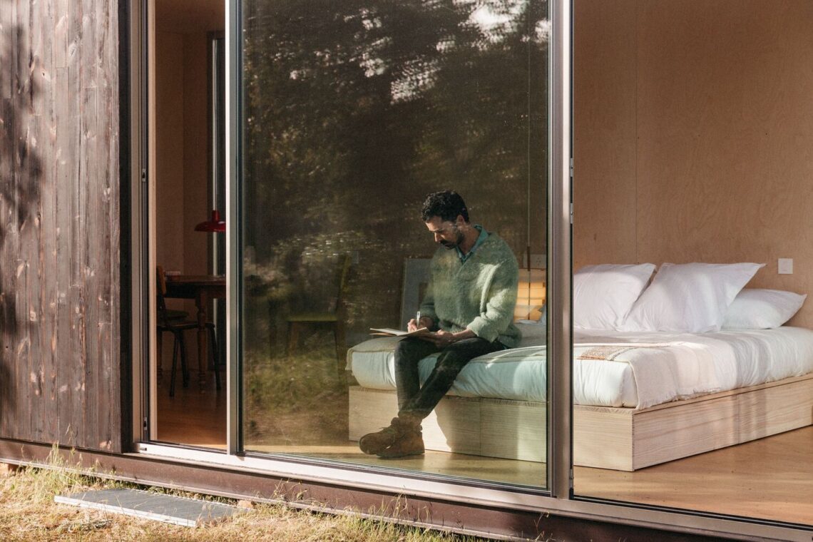 Tini S Cabin / Tini 2 Tini s cabin / tini