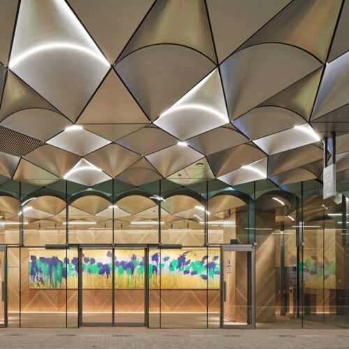 Tokyu Kabukicho Tower / Yuko Nagayama &Amp; Associates + Kume Sekkei Co. + Tokyu Architects &Amp; Engineers 25 Tokyu kabukicho tower / yuko nagayama & associates + kume sekkei co. + tokyu architects & engineers