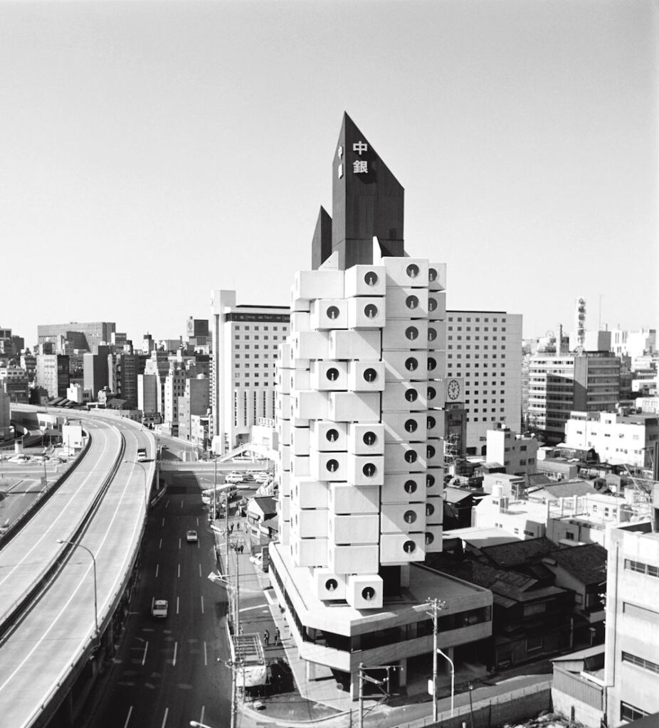 Aerial view, 1975, the nakagin capsule tower, ginza, tokyo, japan - kisho kurokawa - photographer unknown