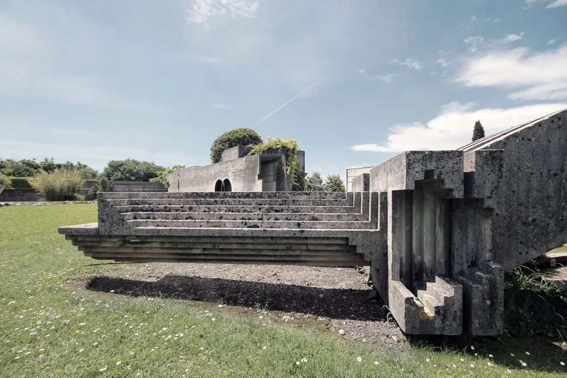 Brion Tomb / Carlo Scarpa | Classics On Architecture Lab 30 Brion tomb: carlo scarpa's architectural narrative