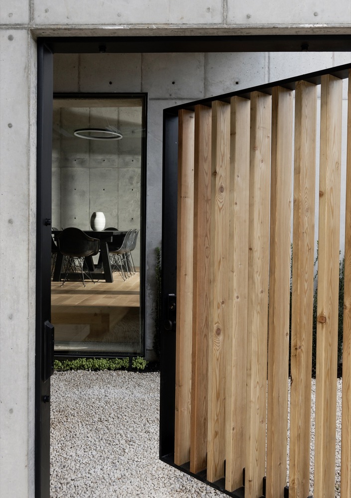 Concrete Box House / Robertson Design 12 Concrete box house / robertson design