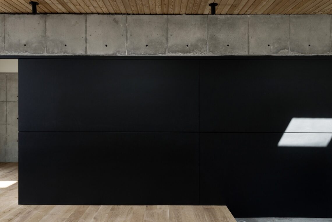 Concrete Box House / Robertson Design 23 Concrete box house / robertson design
