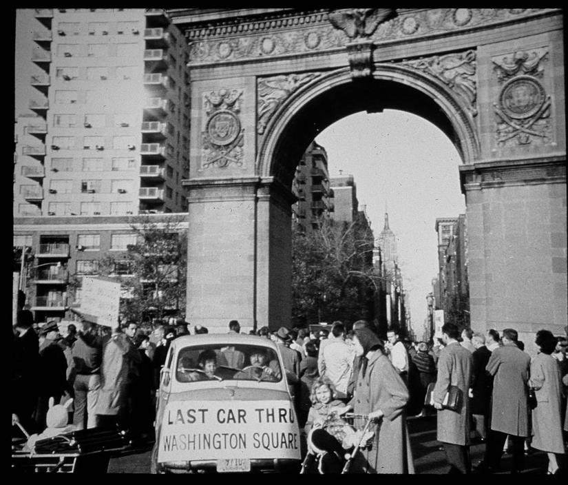 Stanley tankel drives the "last car through washington square" on november 1, 1958. Photo: © bob gomel