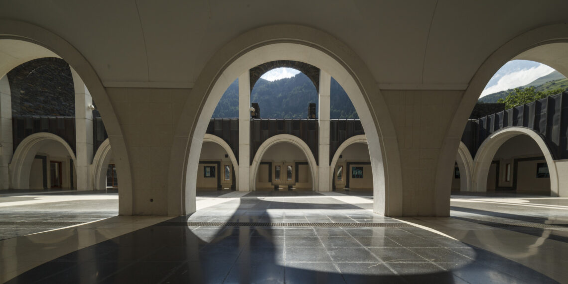 Maritxell sanctuary / ricardo bofill