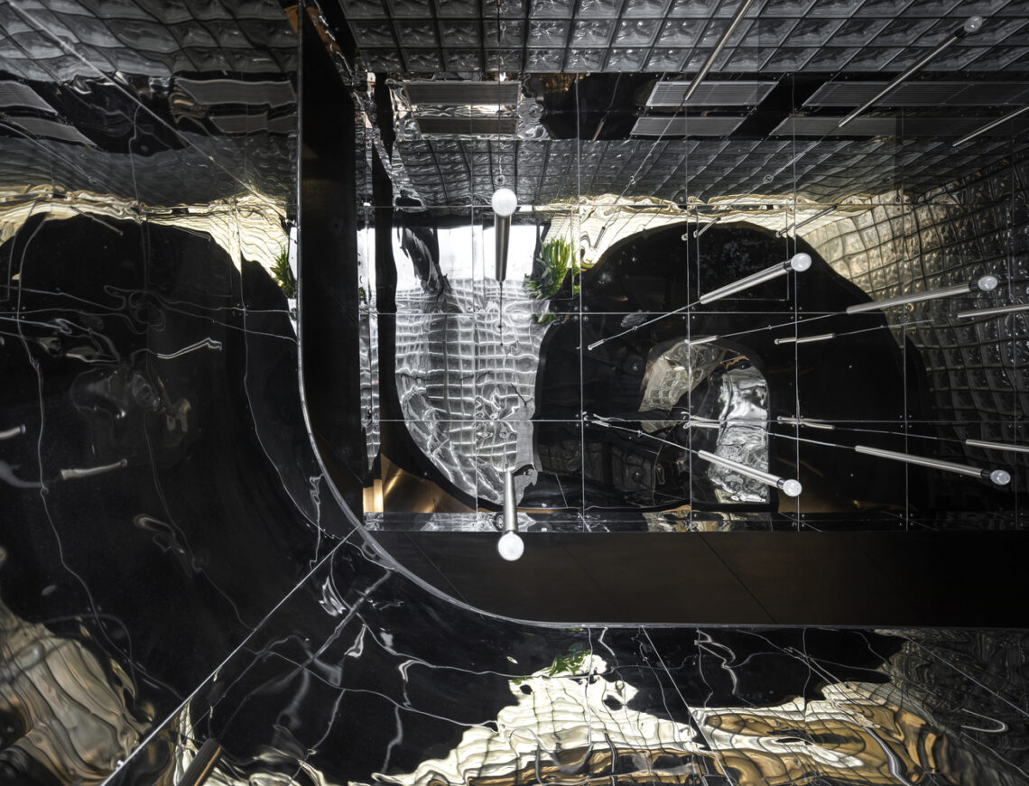 The black concrete restaurant and bar / renesa architecture design interiors studio