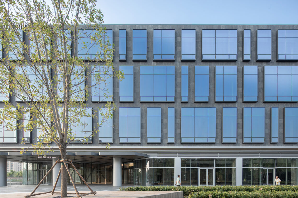 Beijing Poly Plaza / Kokaistudios 19 Beijing poly plaza / kokaistudios
