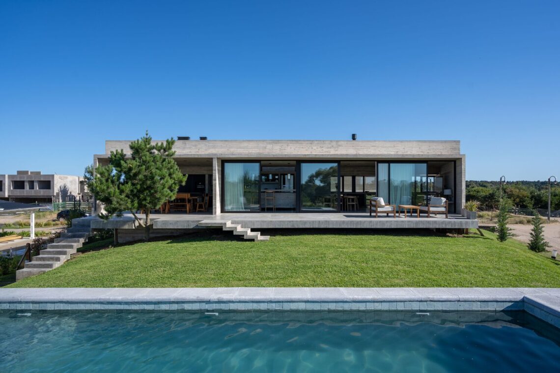 La marina house / besonias almeida arquitectos
