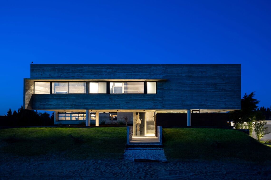 La marina house / besonias almeida arquitectos
