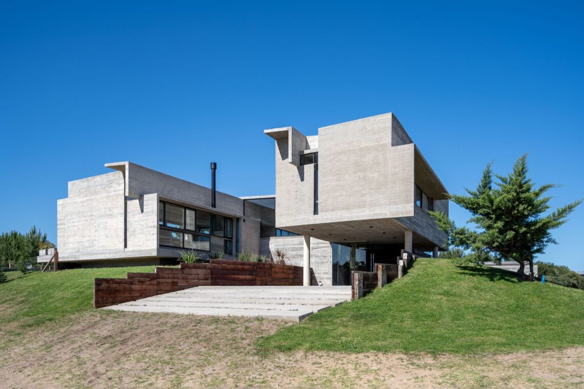 La marina house / besonias almeida arquitectos