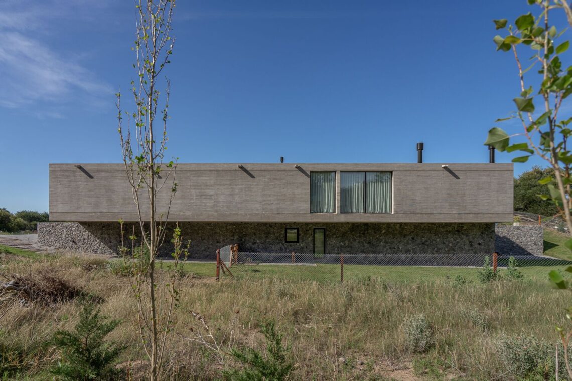Pirca House / En Obra Arquitectos 2 Pirca house / en obra arquitectos