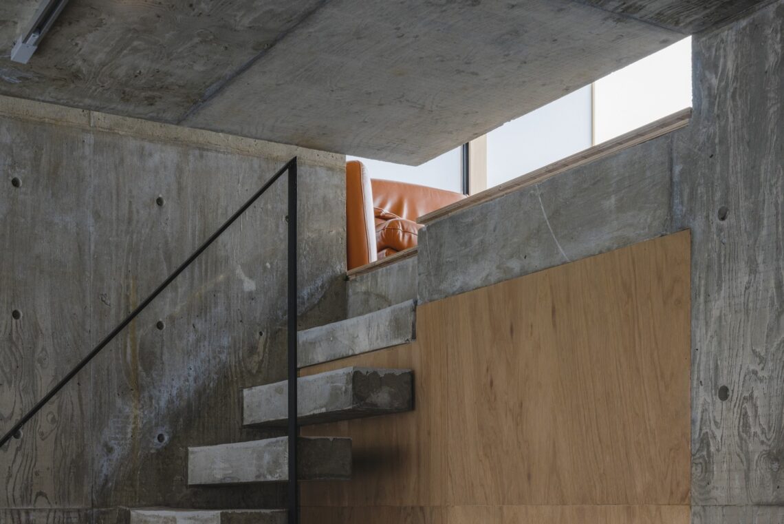 Check Patterned House / Igarchitects 9 Check patterned house / igarchitects