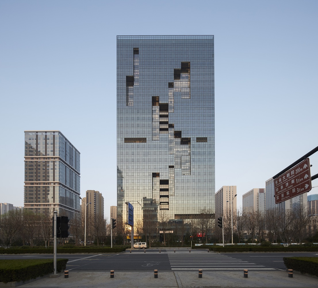 Crystal-Office-Building-Sako-Architects_4 Crystal office building / sako architects